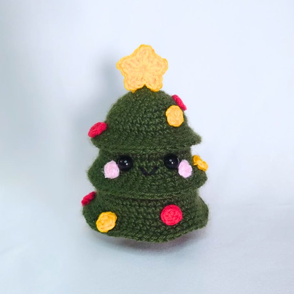 Christmas Tree Amigurumi Crochet Pattern (PDF) - Beginner